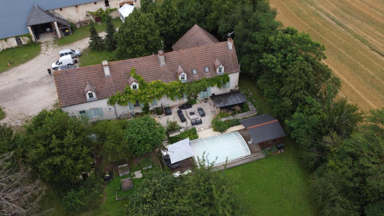 Bed and Breakfast La Petite Noue Vignoux-sous-les-Aix Exterior foto