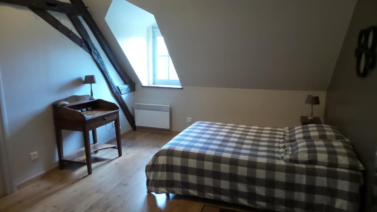 Bed and Breakfast La Petite Noue Vignoux-sous-les-Aix Exterior foto